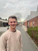 Christian læser til tømrer på GF2 på Hillerød Tekniske skole - EUX uddannelse 
